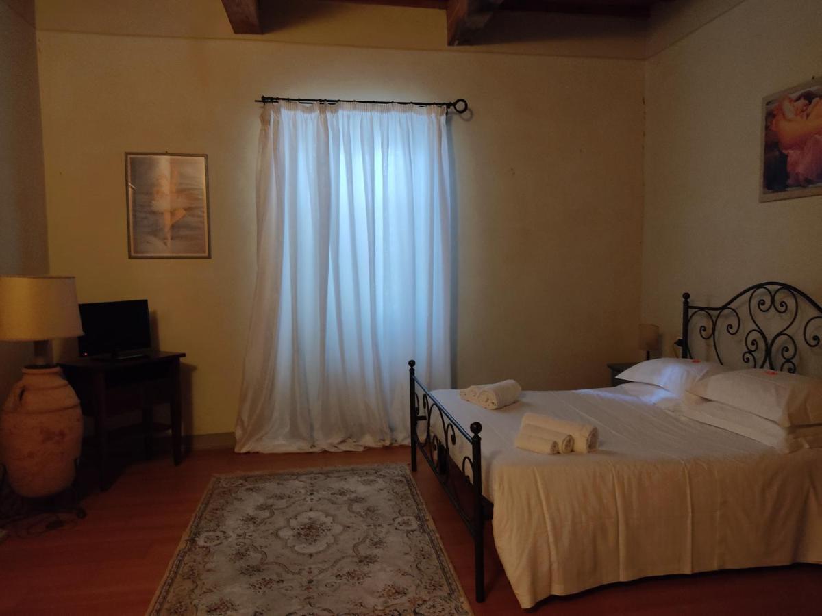 Villa La Grotta San Giustino Valdarno Exterior photo